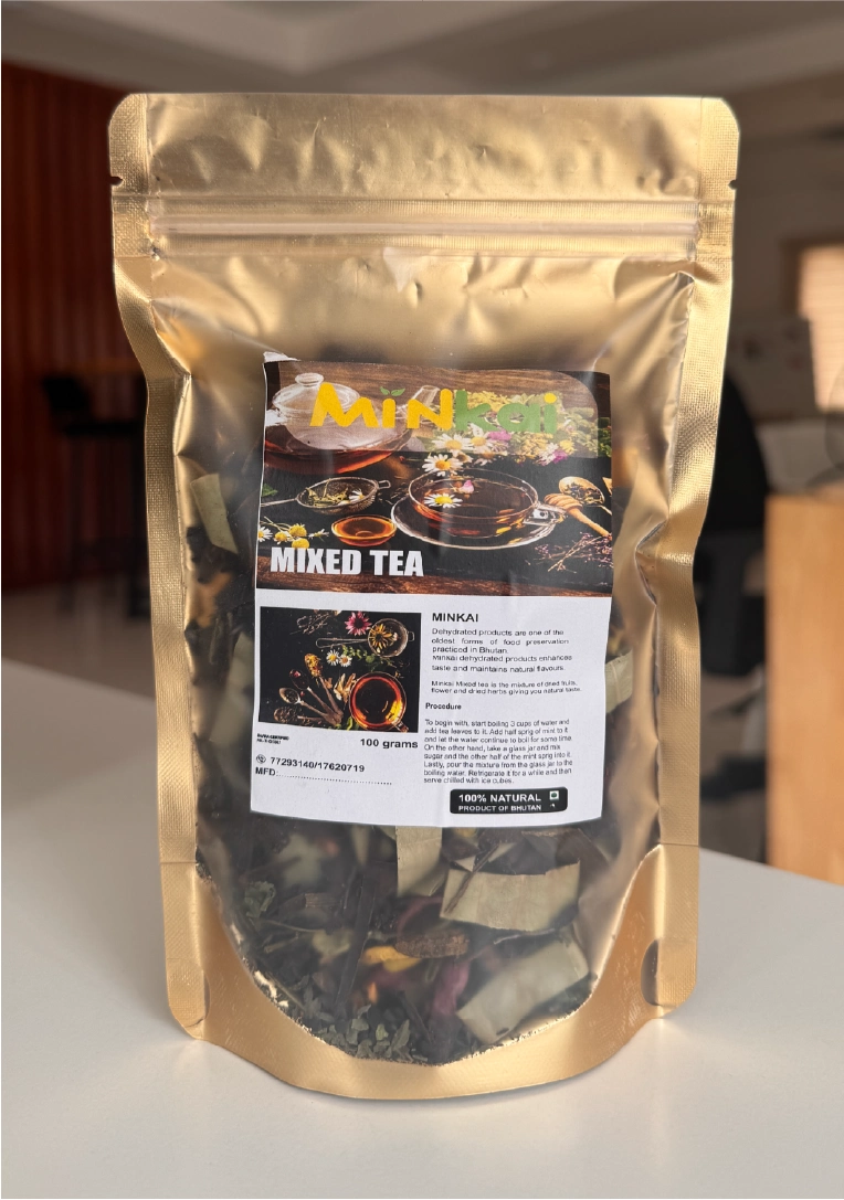 Minkai mixed tea in resealable packaging